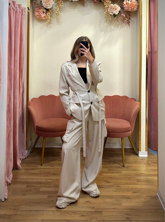 TAILLEUR NOEMI