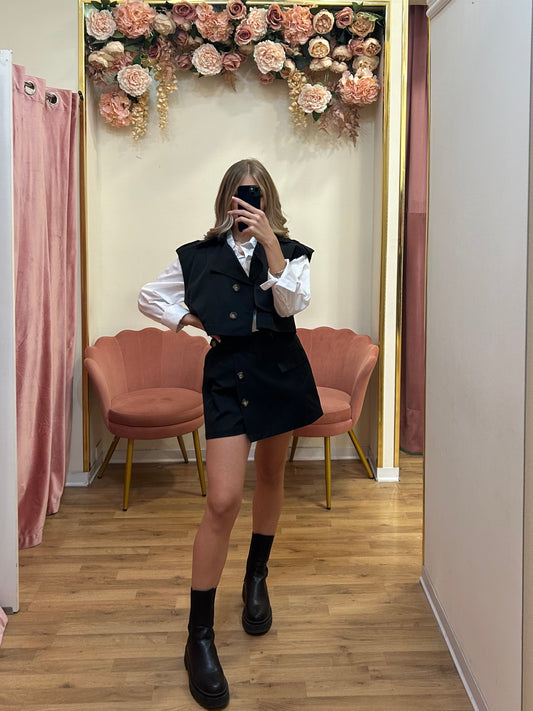 SHORTS CORTO